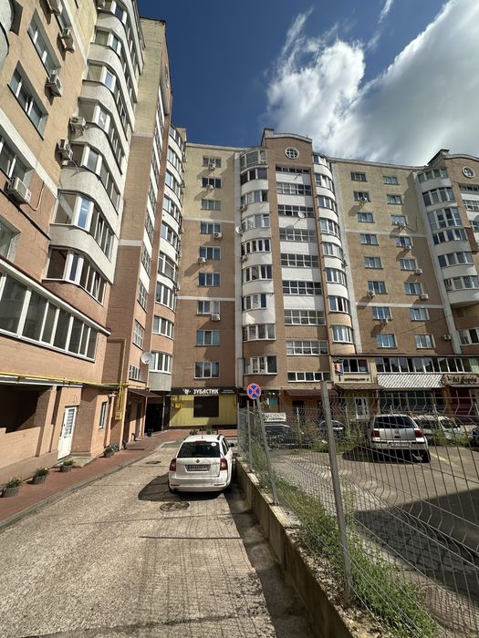 Продам евродвушку Центр Сертификат Євідновлення