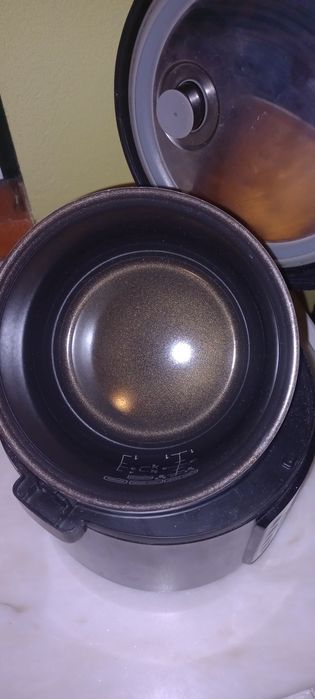 Panela elétrica de fazer arroz