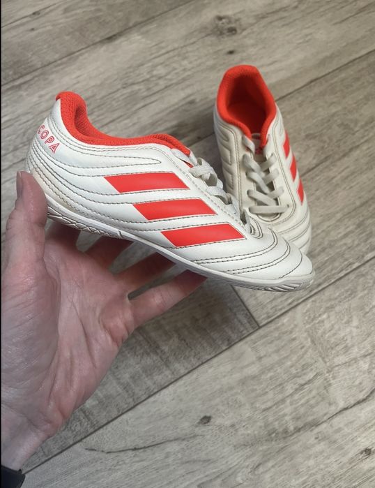 Футбольні кросівки 18,2 см