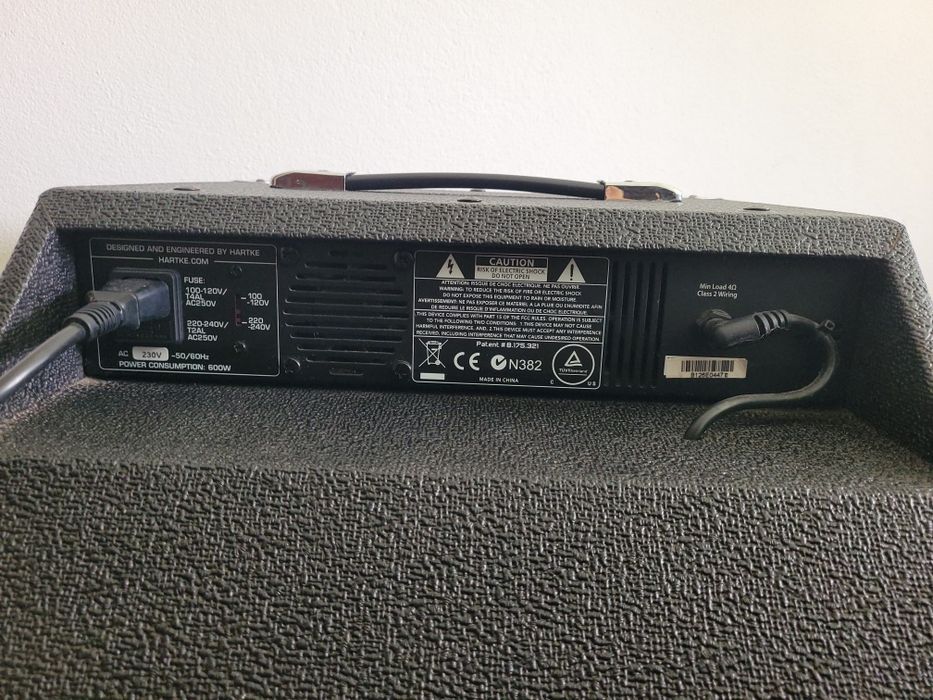 Combo de Baixo Hartke KB12 500W