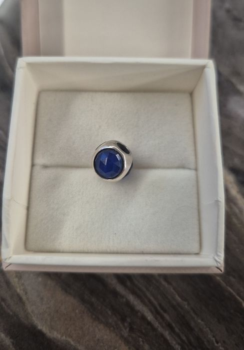 Charms do bransoletki Pandora