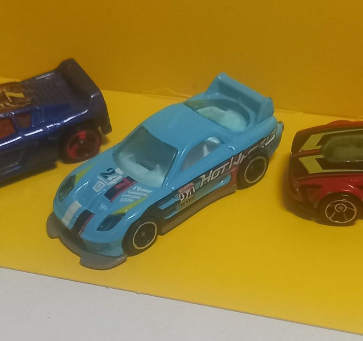 Conjunto 3 hot wheels