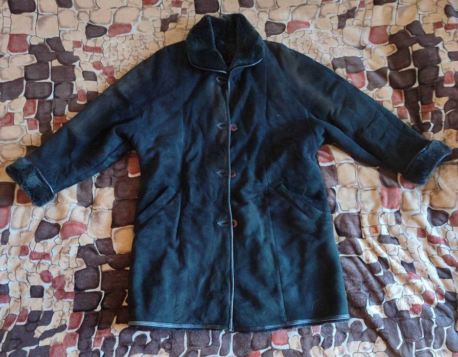 Продам дубленки женские, размер 54-56