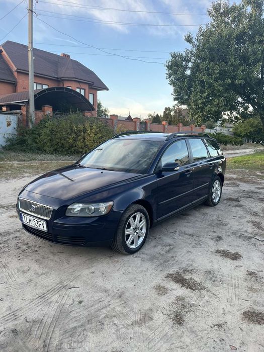 Продам  Volvo V 50    В Харькове !!!