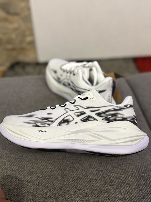 Asics Superblast 3