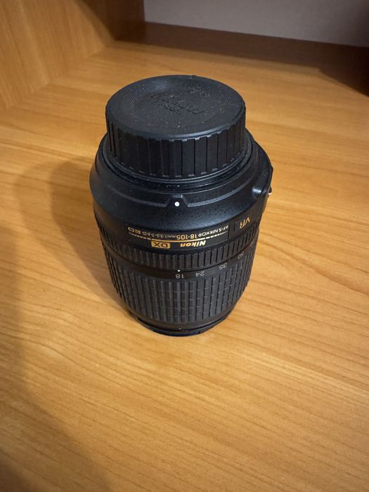 Объектив Nikon AF-S DX NIKKOR 18-105mm f/3.5-5.6G ED VR
