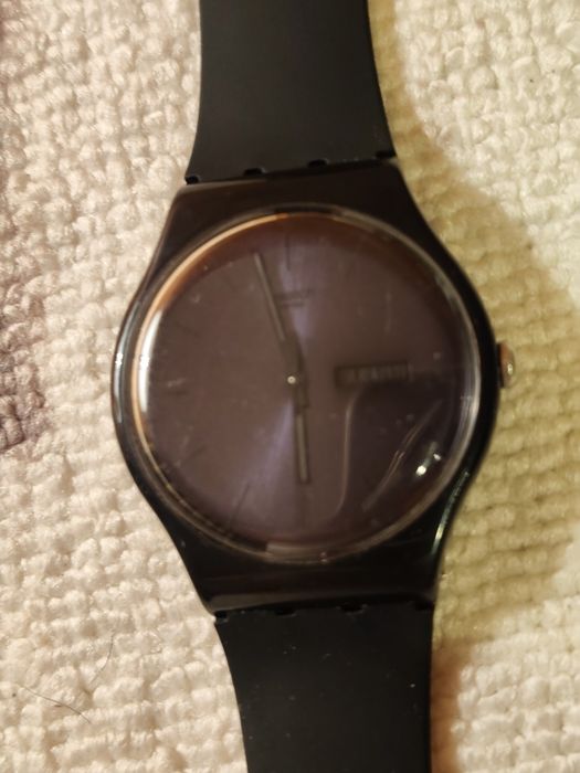 Zestaw zegarków Swatch.