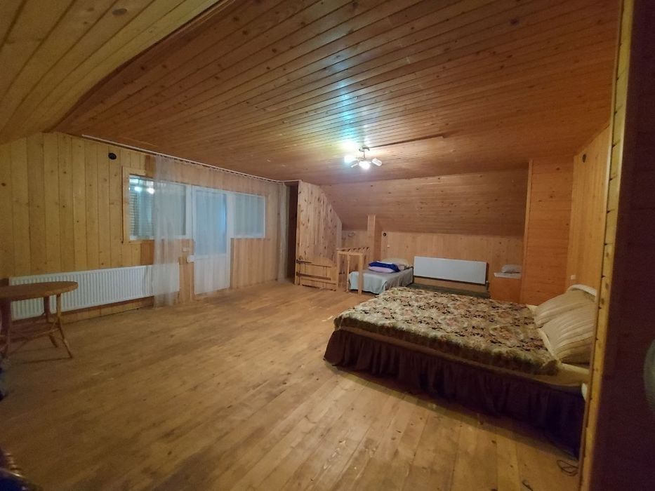 Продам дачний котедж на березі Дністра