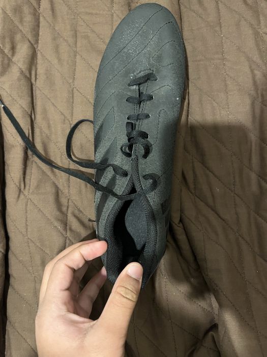 Chuteira adidas futebol