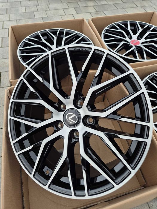 Felgi 17" 5x114,3 Lexus IS RX NX NOWE Czujniki TPMS | #RS4