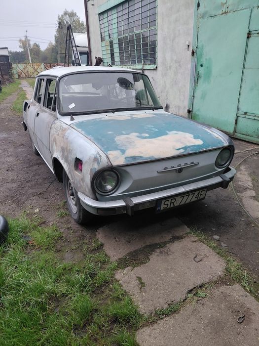 Škoda 100