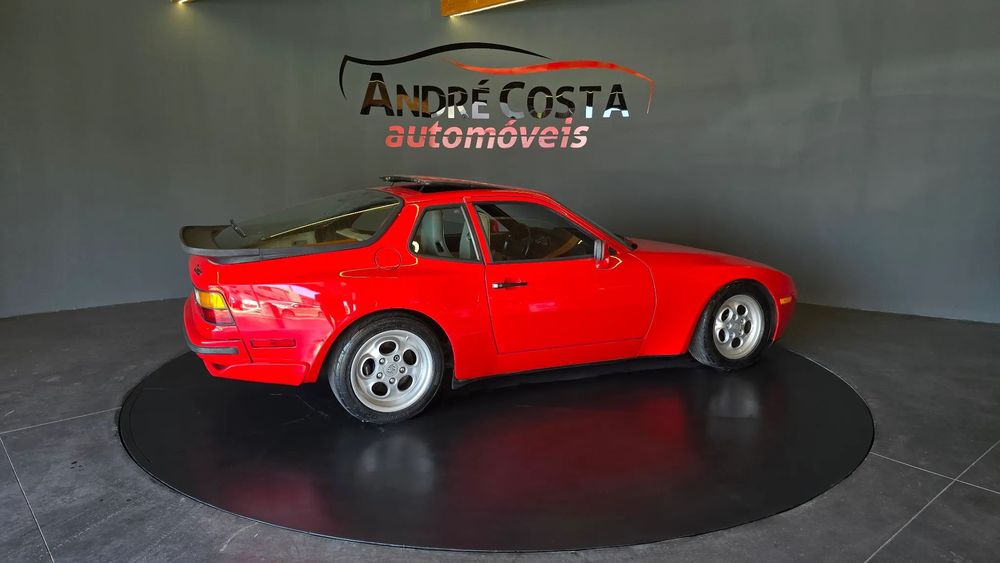 Porsche 944 Turbo S