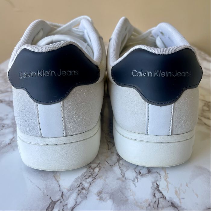 Чоловічі білі снікерси Calvin Klein, 44 eur , 28 см