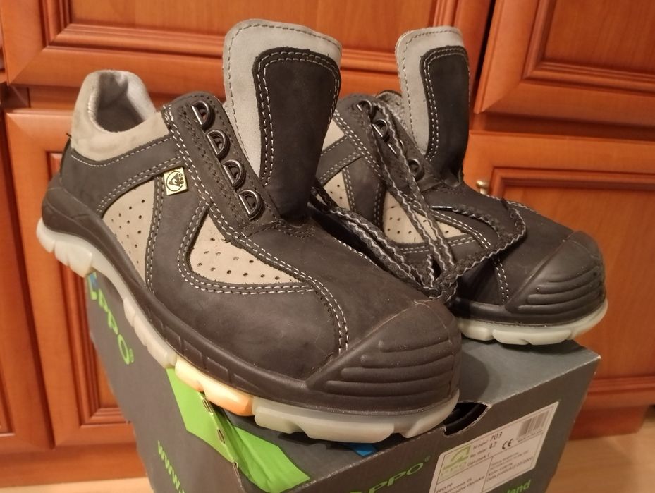 Sprzedam buty robocze