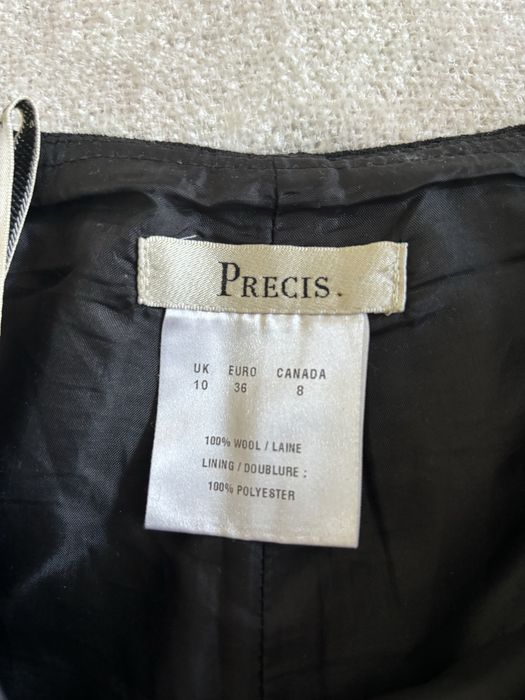 Czarne proste spodnie precis