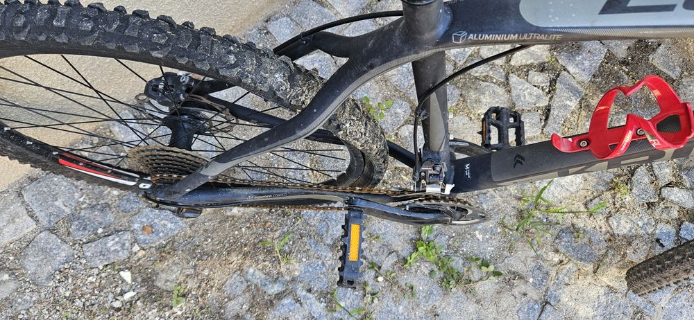 Bicicleta de BTT