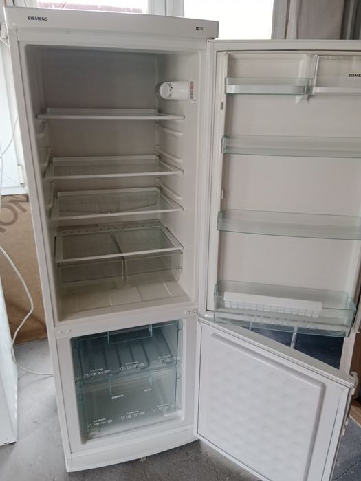 Lodówka w bardzo dobrym stanie