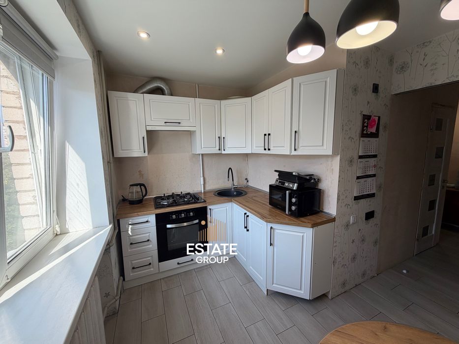Продам 3к квартиру вул. Янгеля 10 (район ТЦ Апполо)