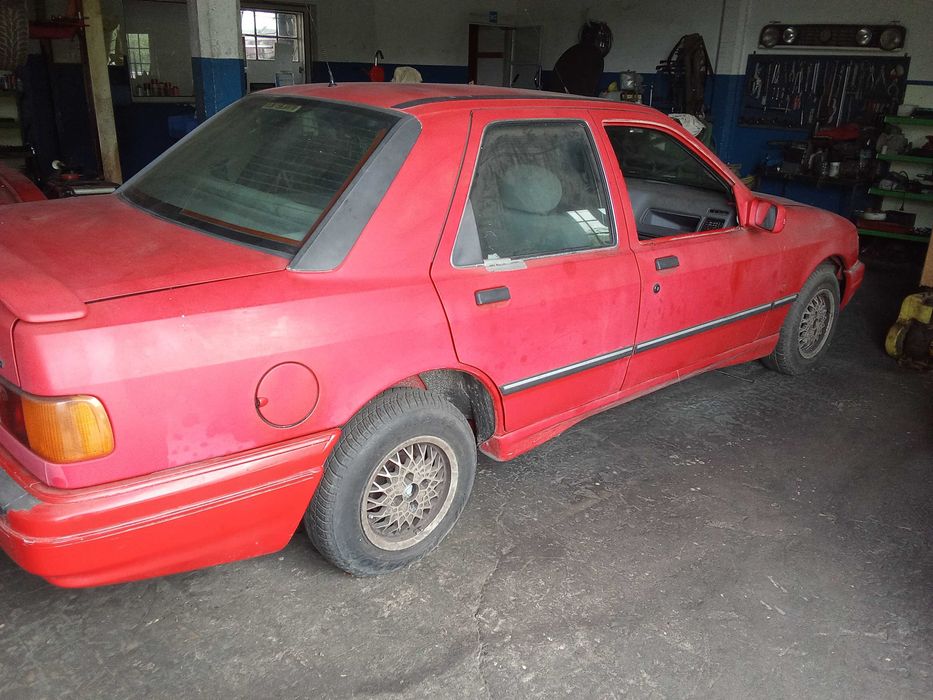 Ford Sierra 1.6 GL de 1989 54kW GPL