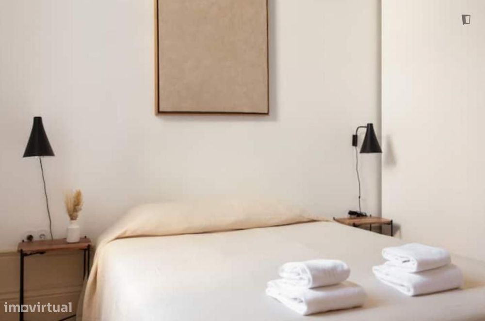 Quarto - localizado em Massarelos Porto