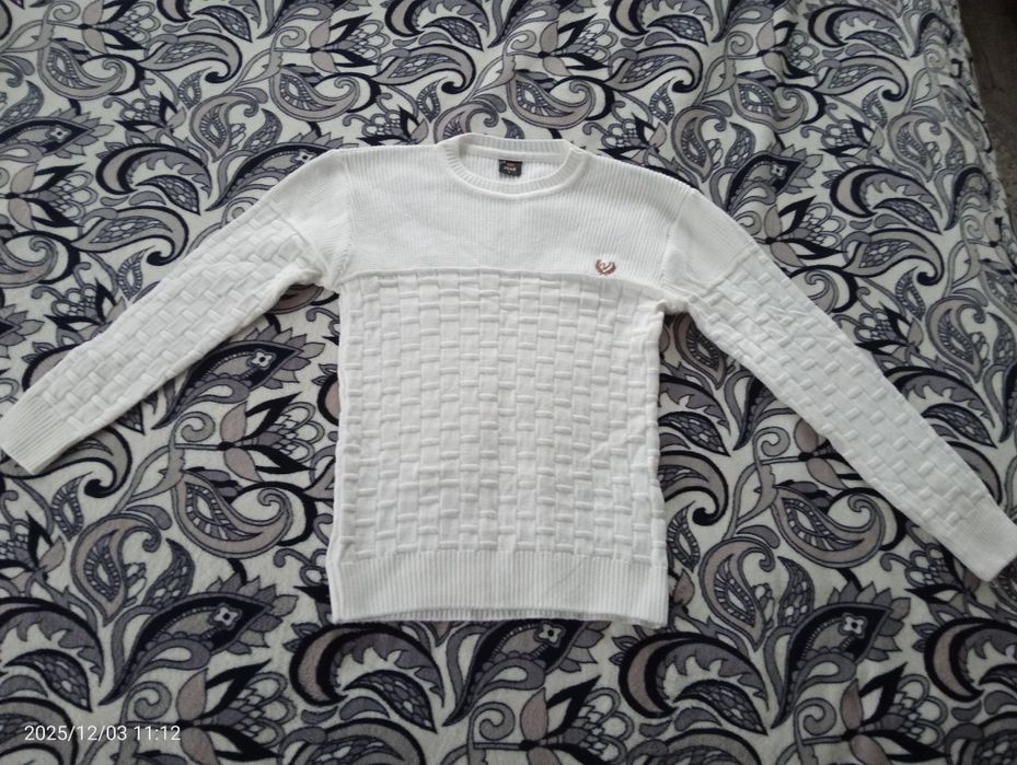 Мужской свитер Л