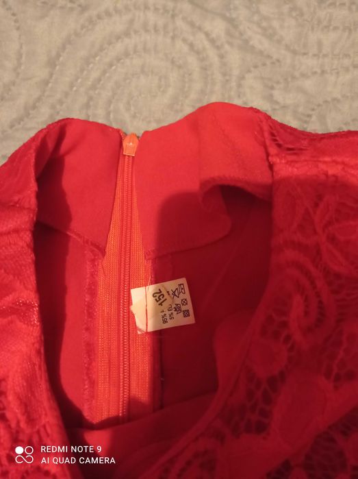 Sukienka koronkowa 152