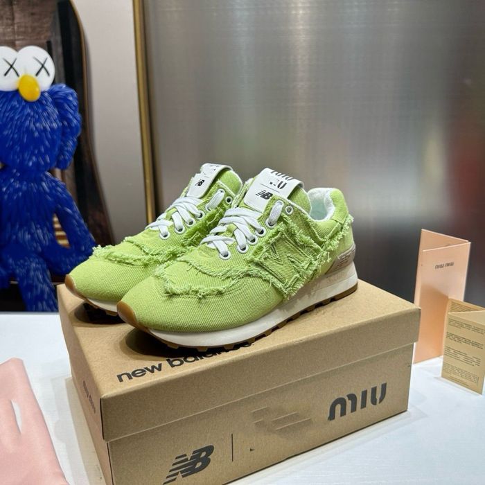 Кросівки new balance