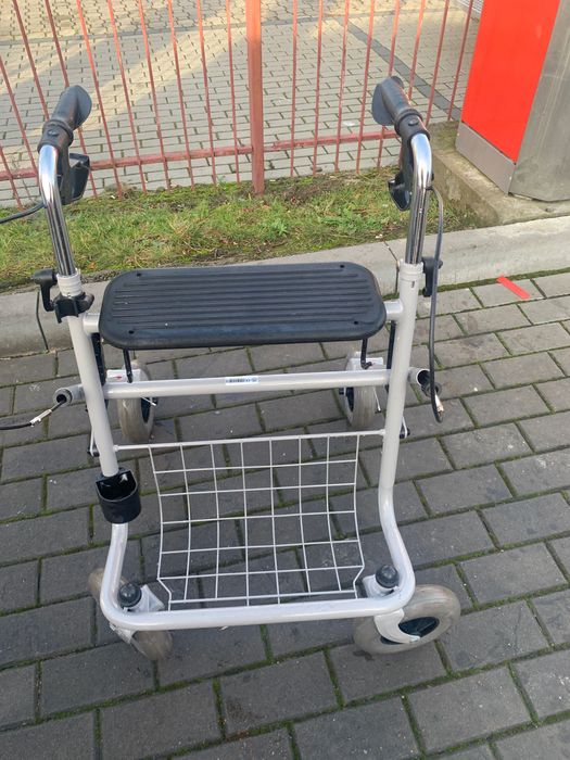 Chodzik balkonik składany czterokołowy podpórka TRENDMOBIL 120 kg