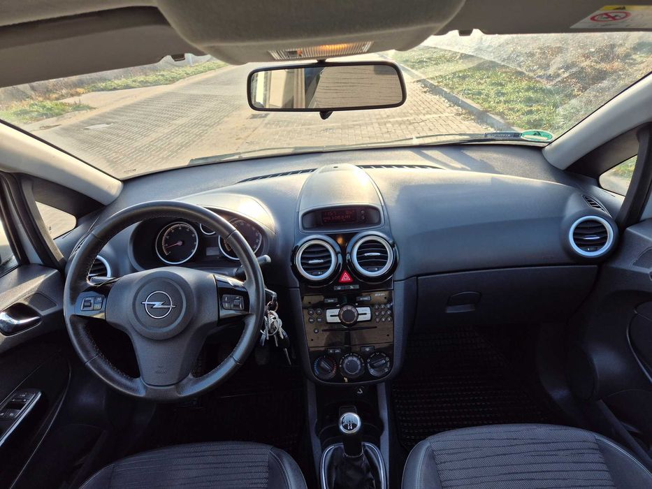 Opel Corsa D 2014rok!5Dzwiowy!141tys przebieg!Klima!Zarejestrowany!ABS