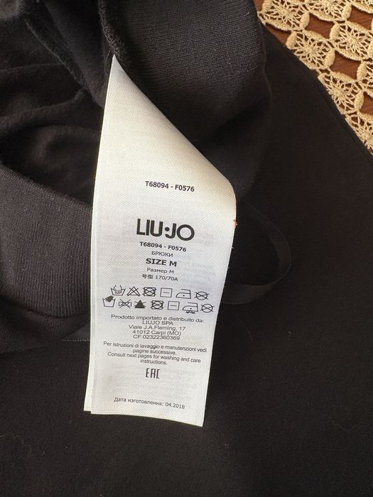 Spodnie damskie, regular, wygodne Liu Jo czarne roz. M - NOWE