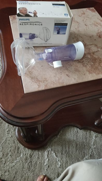 Câmara expansora Philips e outra Sandoz