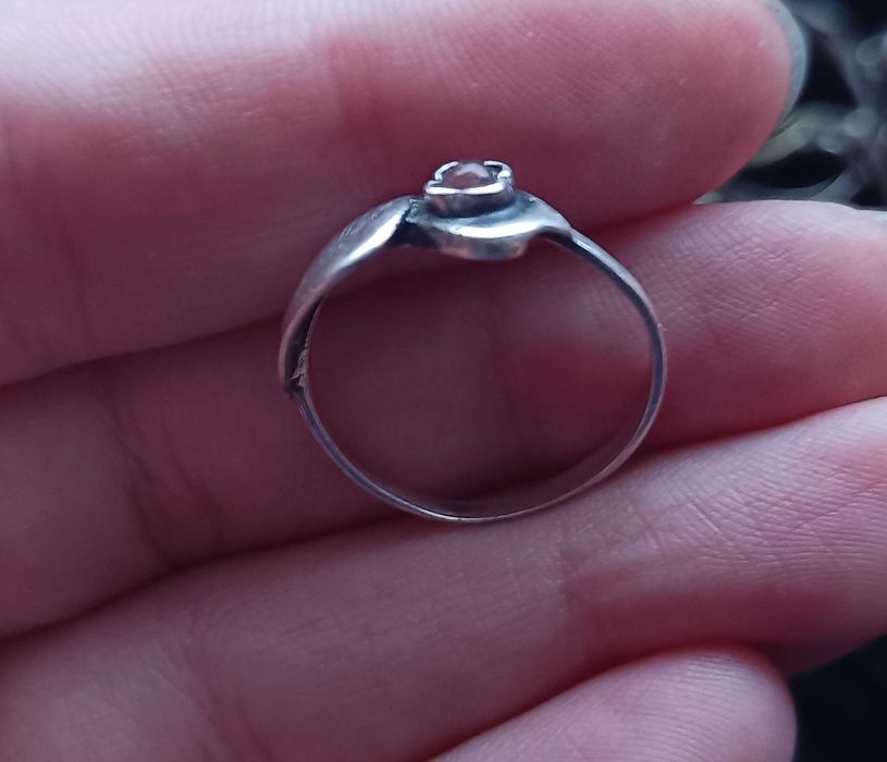 Srebrny pierścionek stokrotka Warmet Resovia