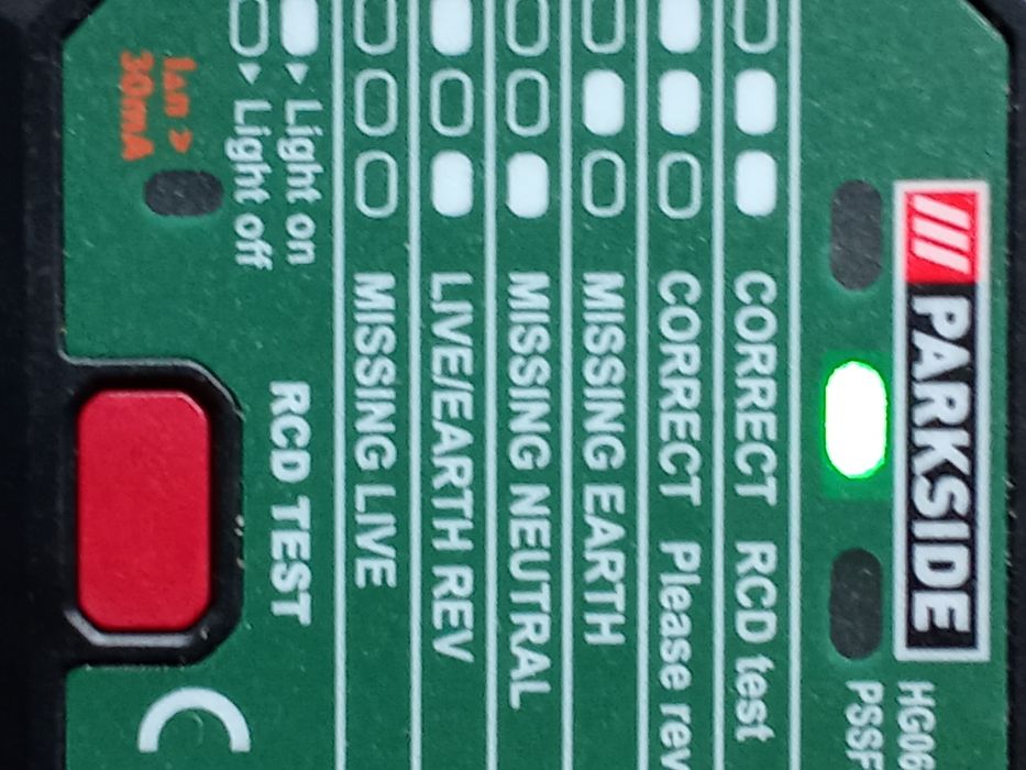 Teste eléctrico de tensão eléctrica