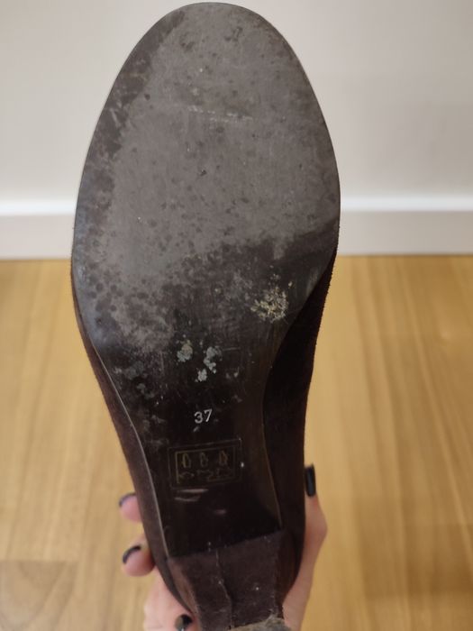 Sapatos de camurça castanhos, tam 37