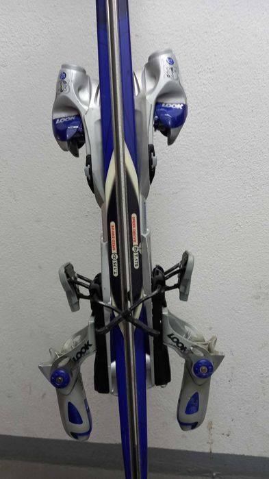 Narty Dynastar Speed Drive + wiązania Look Pivot dł. 175cm
