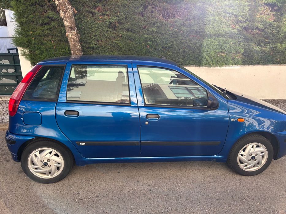 Fiat punto 176, ano 1999 1.2, gasolina em bom estado.