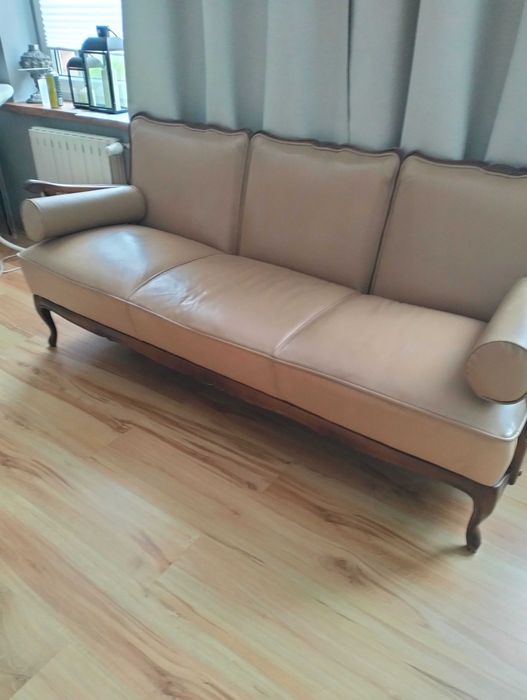 Piękna sofa skóra naturalna