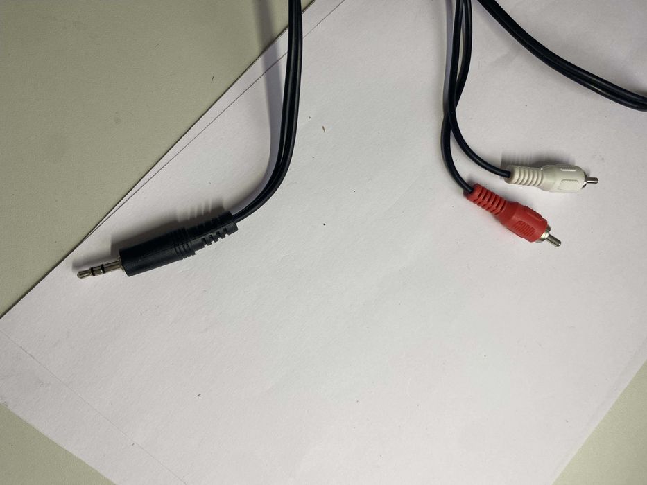 Kabel Audio Mini Jack 3.5mm - 2x RCA Cinch