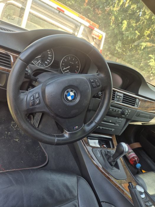 Kierownica M-pakiet Bmw E90 E91 E92 E93 E87 E81 E82 E88