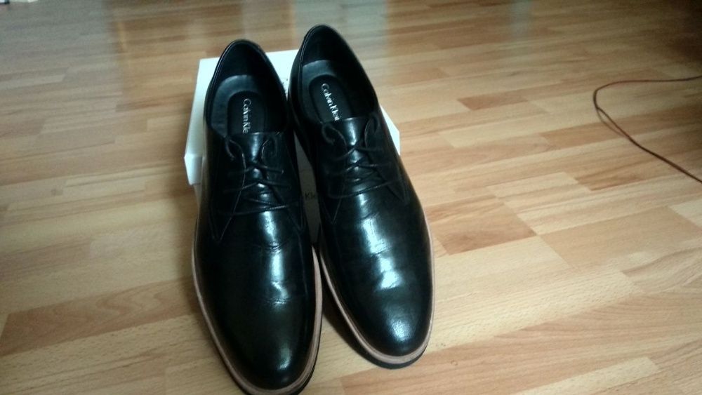 Продам новые туфли Calvin Klein US 11.5