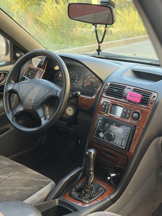 Mitsubishi Galant 2000 VIN JMBLNE33AKZ504037 фото оголошення 4 з 10