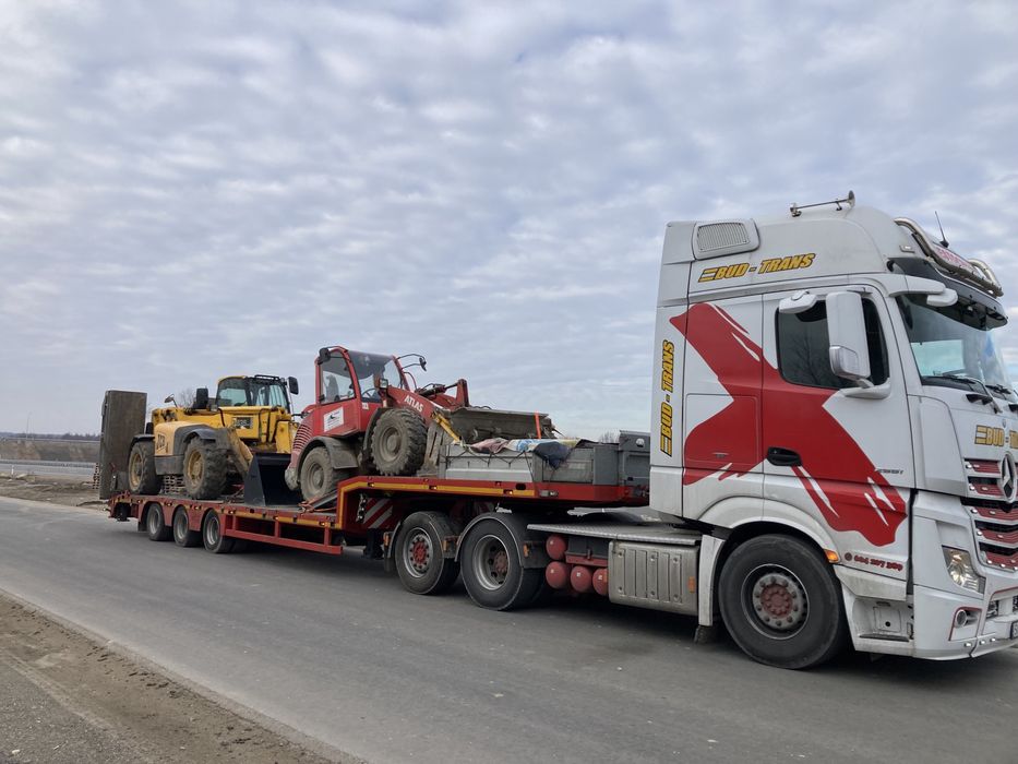 Transport niskopodwoziowy, maszyn, koparek, pomoc drogowa, holowanie