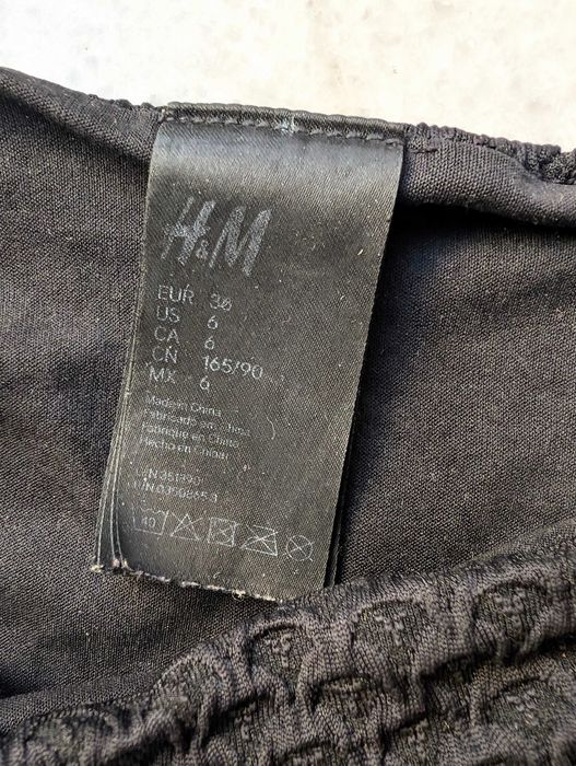 Czarny dwuczęściowy strój HM 36