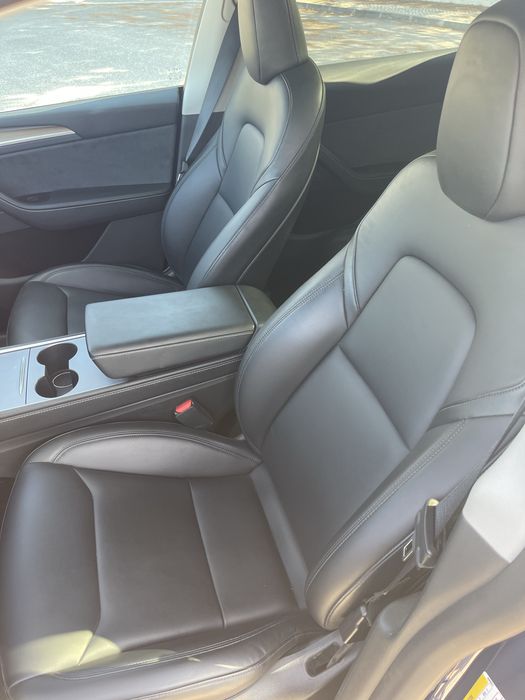 Tesla Model Y Long Range