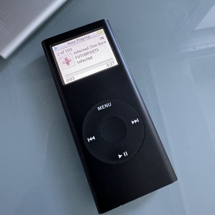 iPod Nano 2nd gen A1199 Black/Silver