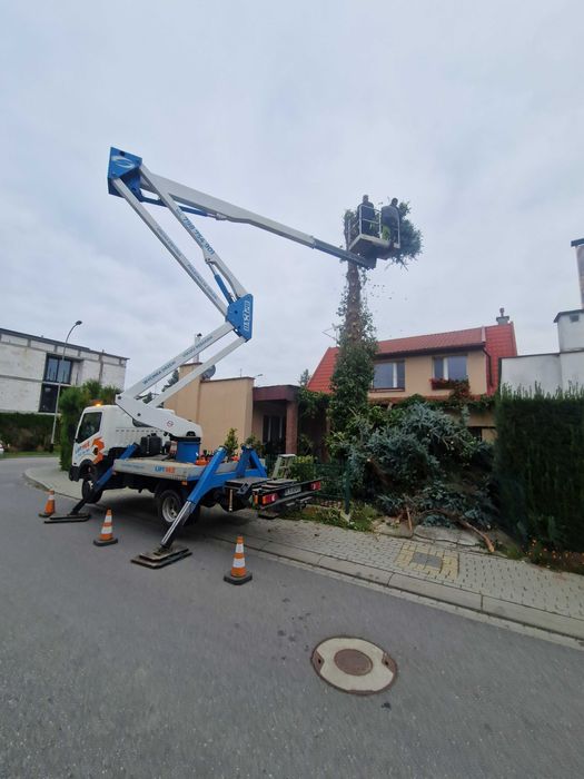 Podnośnik koszowy zwyżka 20 m, wynajem zwyżki, usługi