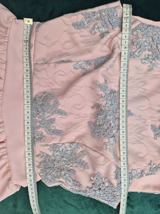 elegancka sukienka r. 34/ 36