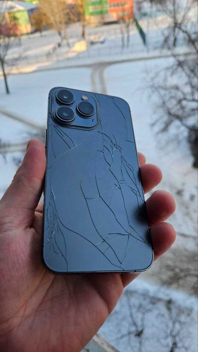 Повністю робочий iPhone 13 Pro 256 Гб, 86%, Face ID, neverlock