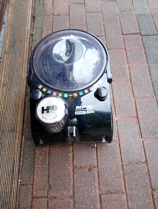 sprzedam odkurzacz wodny MOD-47 na gwarancji