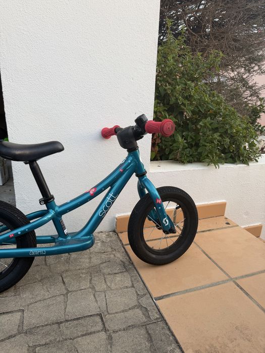 Bicicleta de equilibrio Scott Contessa